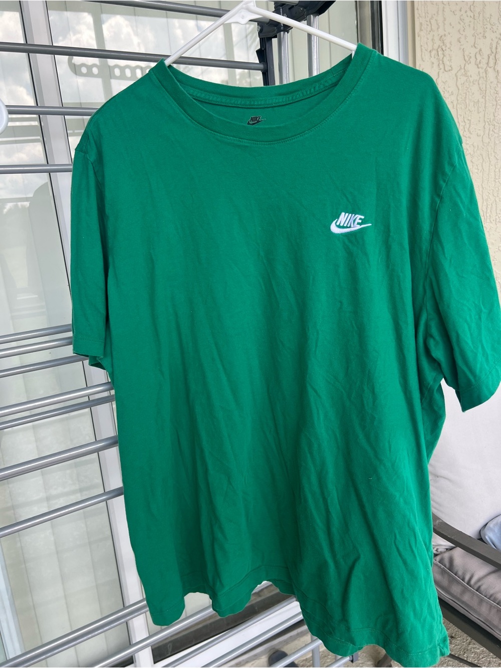 Nike Men's Emerald Green Short Sleeve Crew Tee